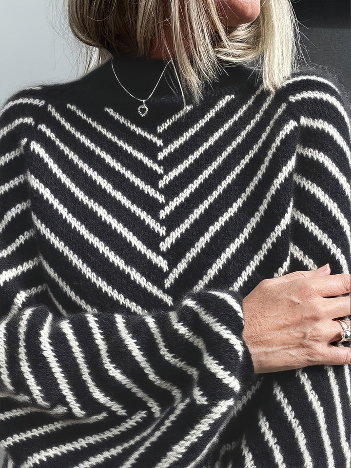 Klarysa - Casual Long Sleeve Knitted Sweater