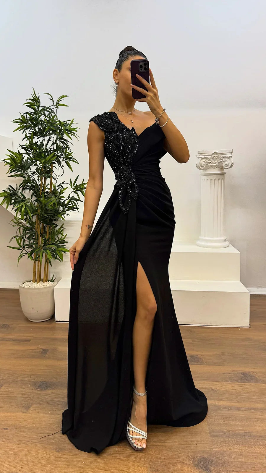 Kamarya - Breathable Pleated Evening Dress