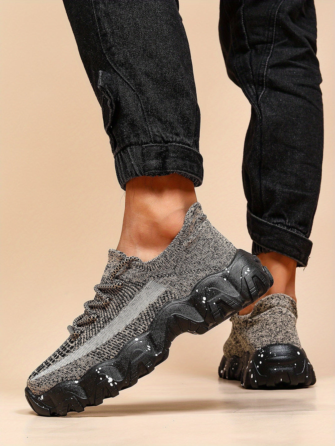 Octavio - Comfortable Knitted Sneaker