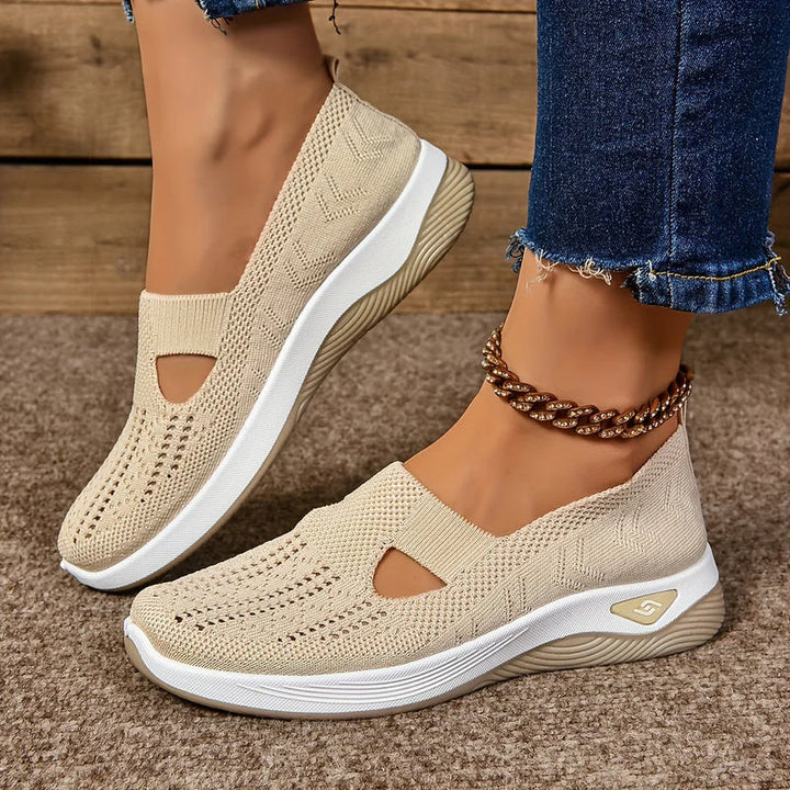 Yelina - Relax Fit Shoes