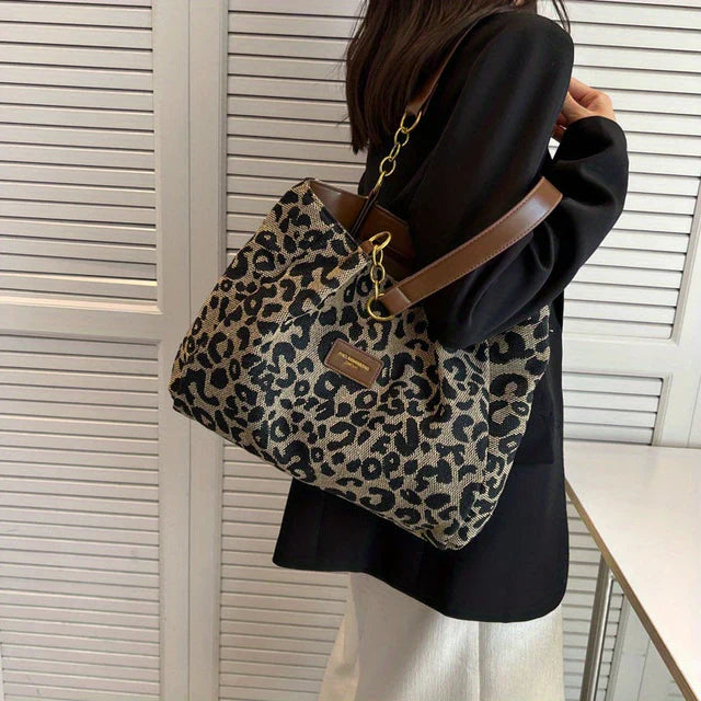 Leonora - Leopard Charm Tote