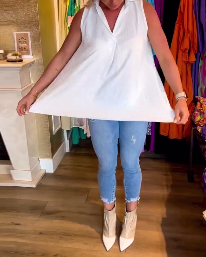 Rowland - Sleeveless Top With Ruffle