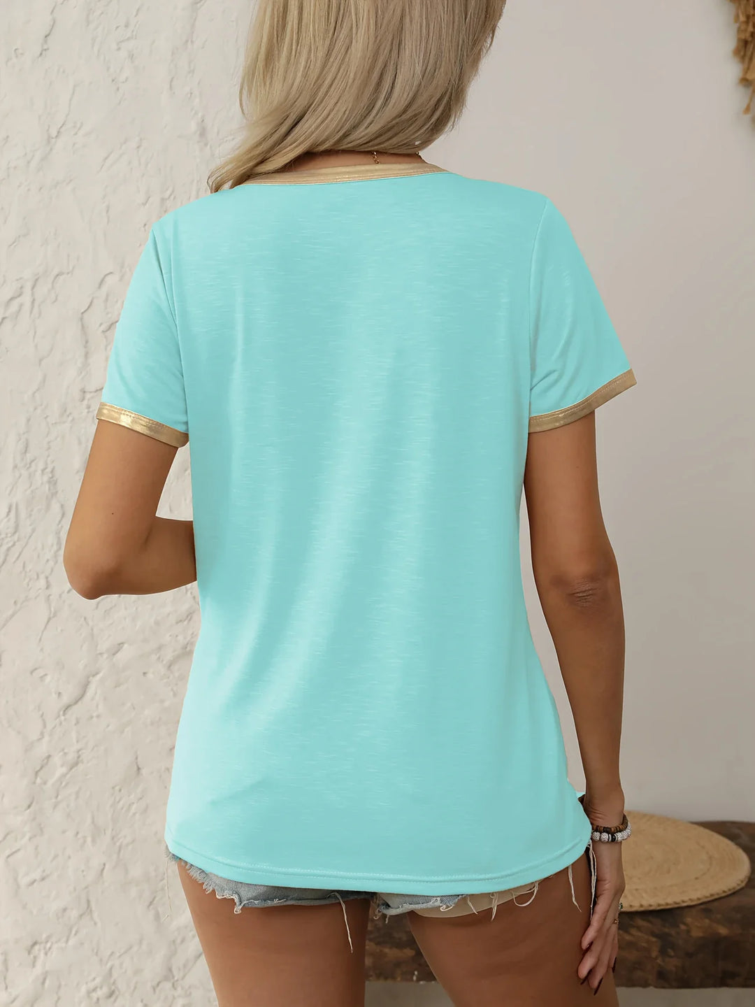 Krissy - Casual Crew Neck T-Shirt