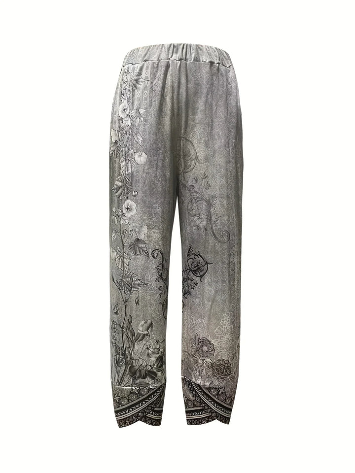 Kayden - Vintage Floral Capri Pants