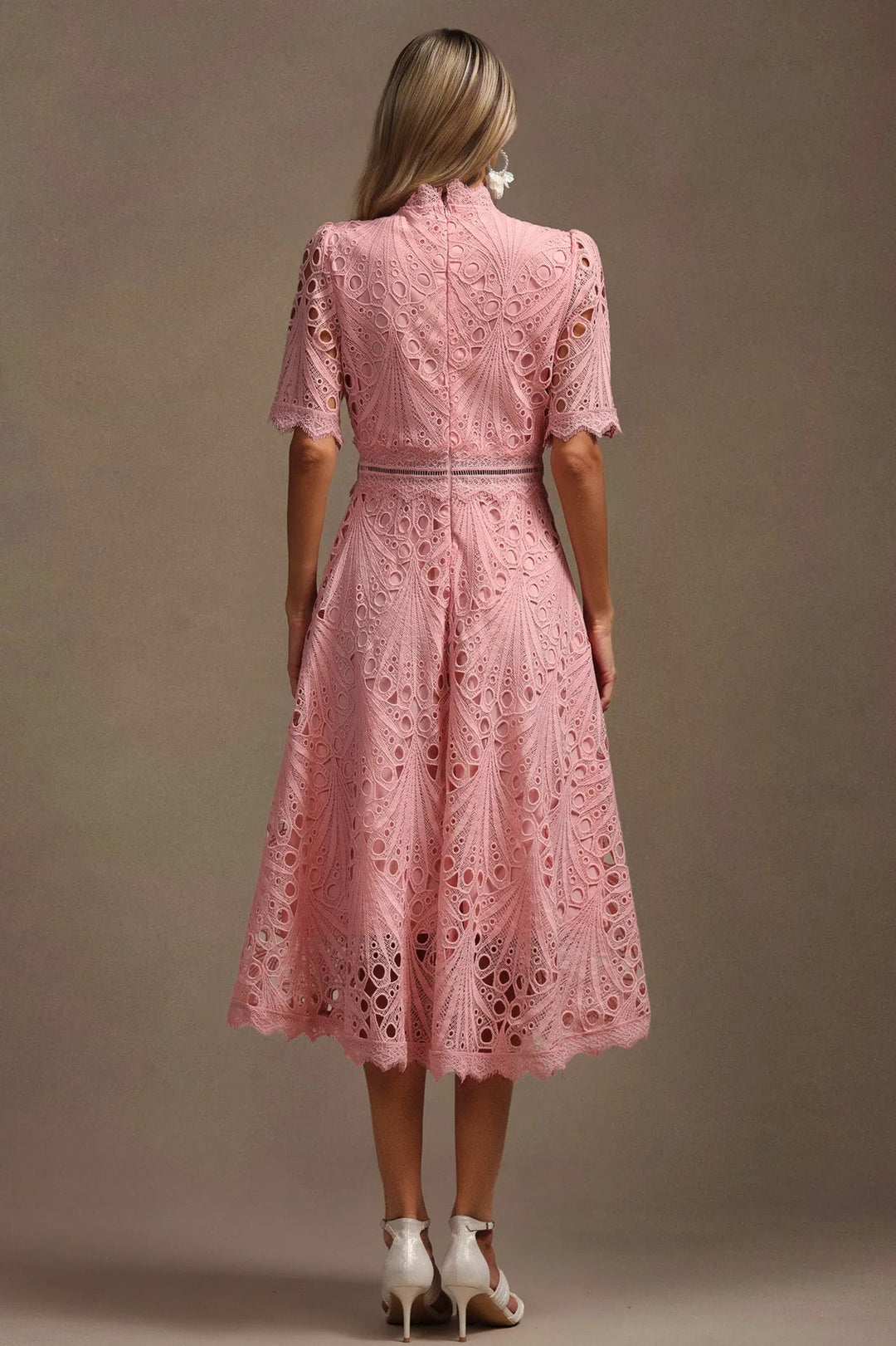 Vorelle - Casual Flower Embroidery Short Sleeve Dress