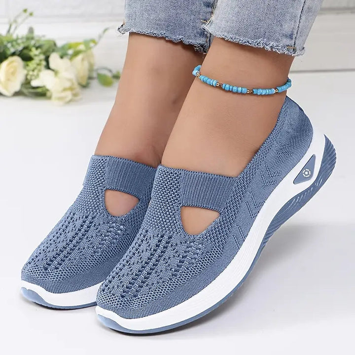 Yelina - Relax Fit Shoes