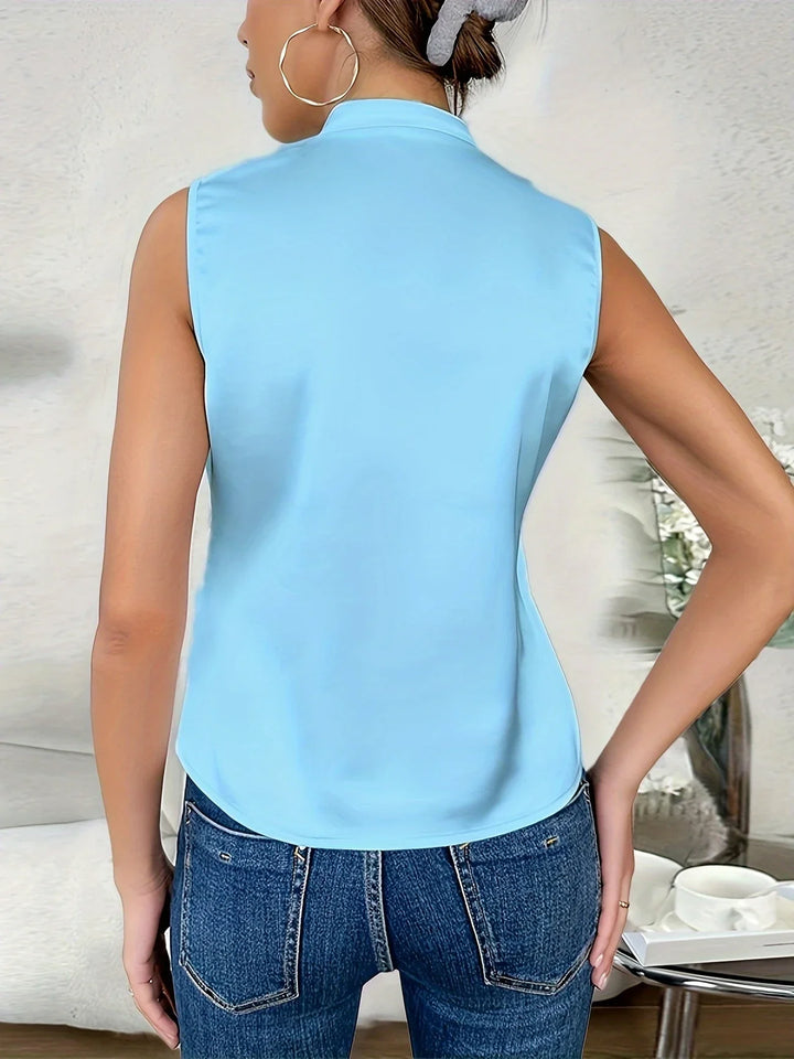 Cebulska - Elegant Sleeveless Surplice Blouse