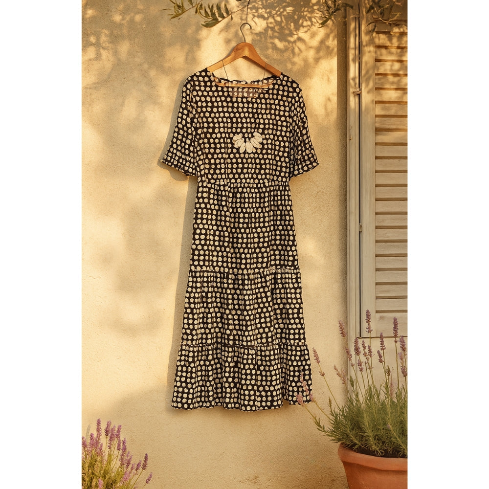 Mariam - Ruffle Sleeve Midi Dress