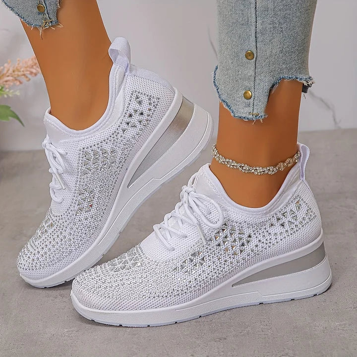 Tuyana - Fashionable Orthopedic Sneakers