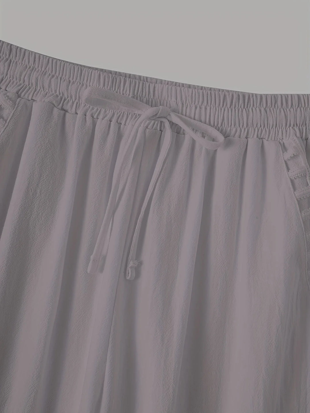 Tracey - Contrast Trim Cropped Pants