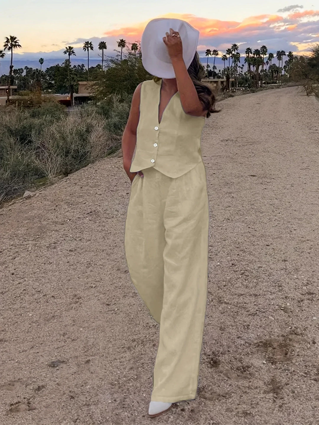 Jorja - Elegant Sleeveless Two Piece Outfit Set