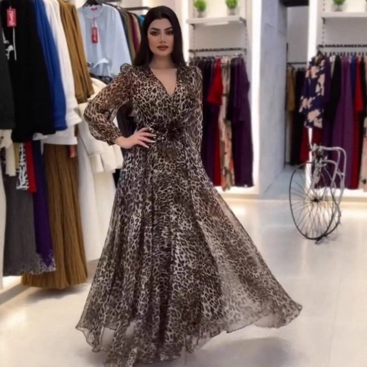 Nalera - Elegant Leopard Print Mxi Dress