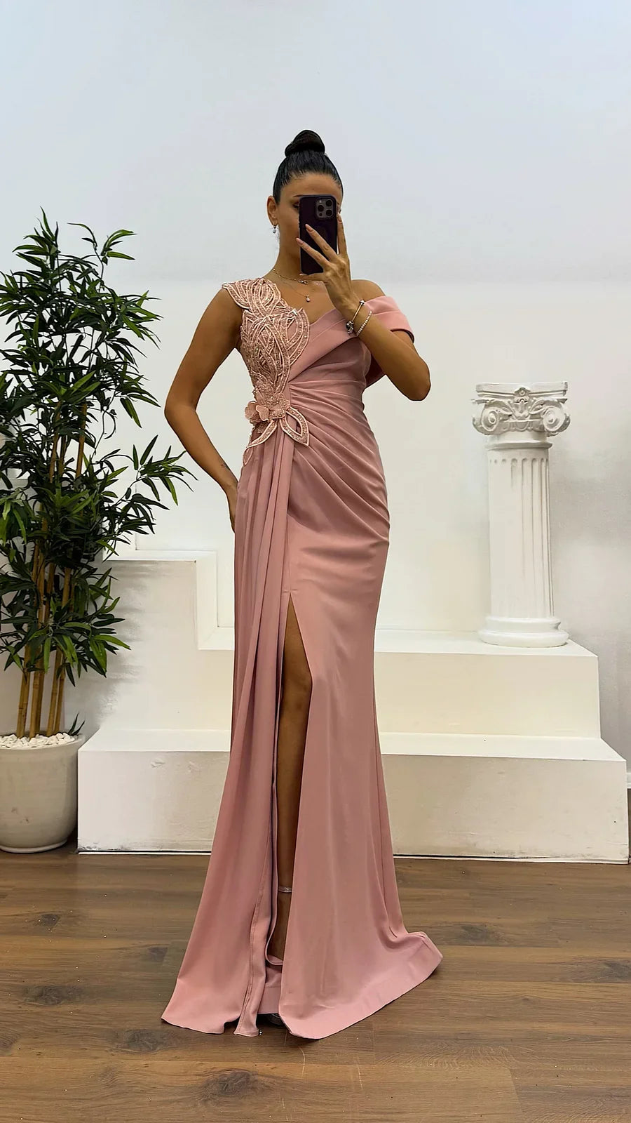 Kamarya - Breathable Pleated Evening Dress