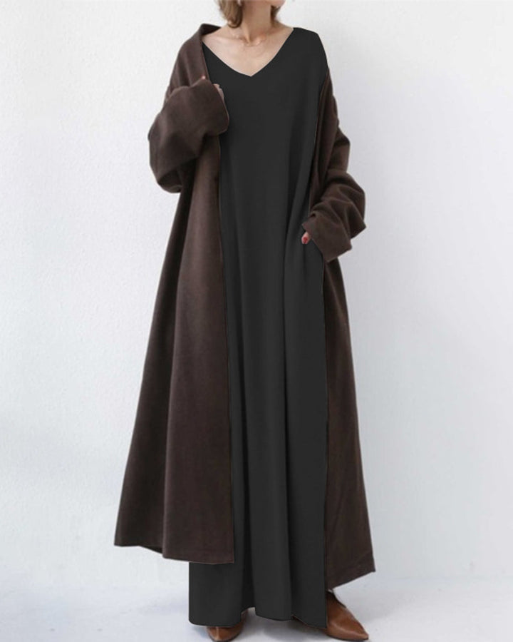 Bonita - Fashionable Long Sleeve V-Neck Dress