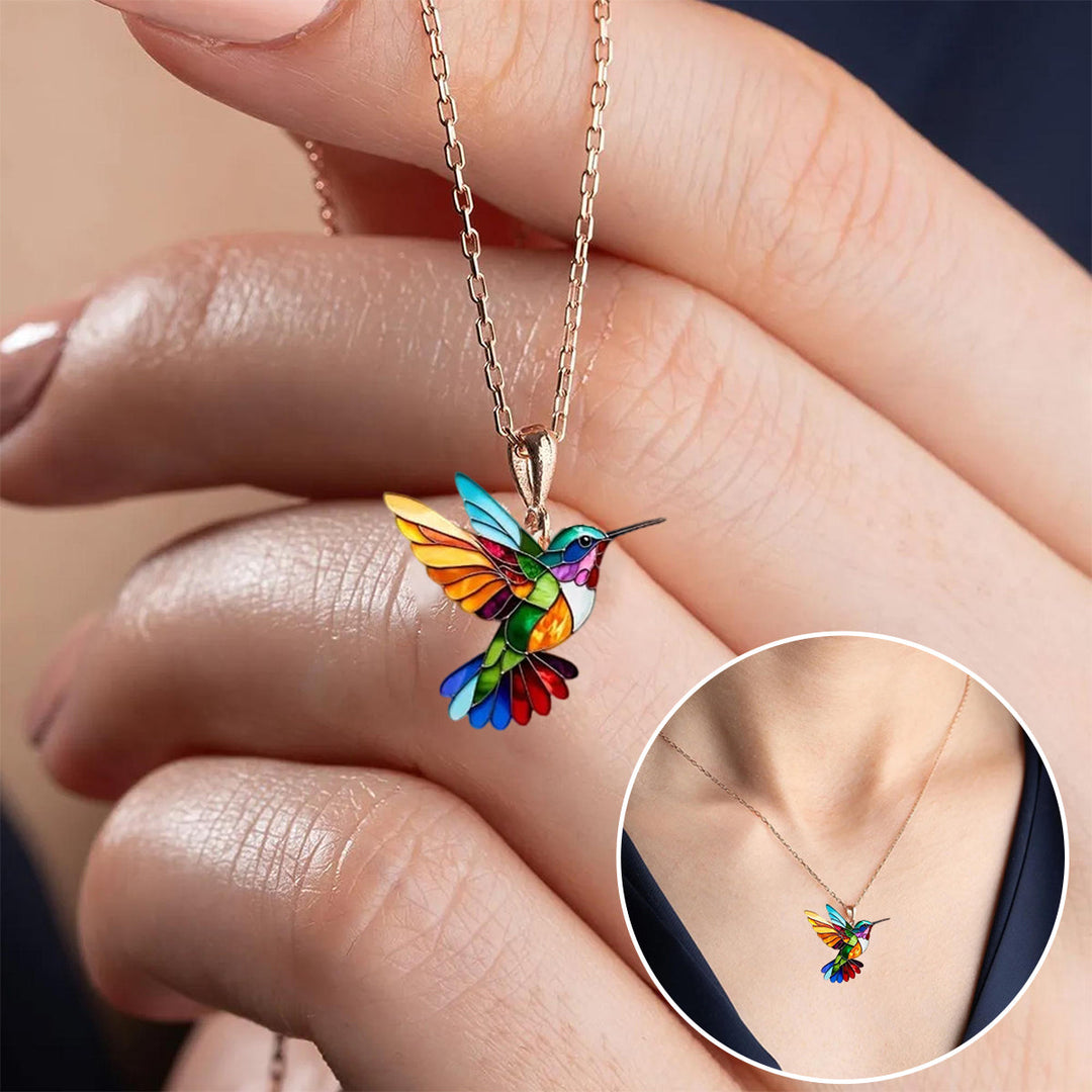 Samantha - Elegant Hummingbird Necklace