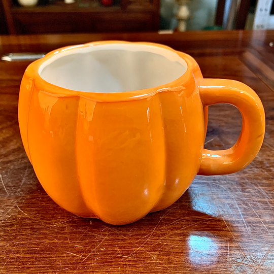 GlowSip - Pumpkin Smile Halloween Mug