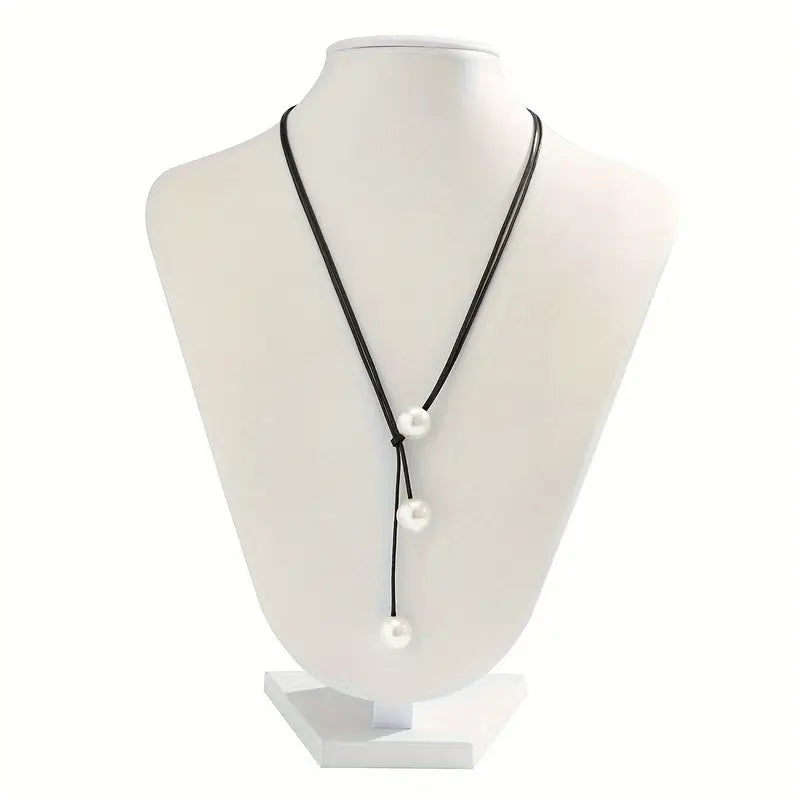 Lullia - Simple Wax Thread Geometric Necklace
