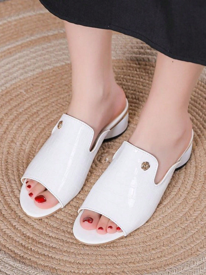 Archontia - Chunky Heel Sandals With Crocodile Pattern