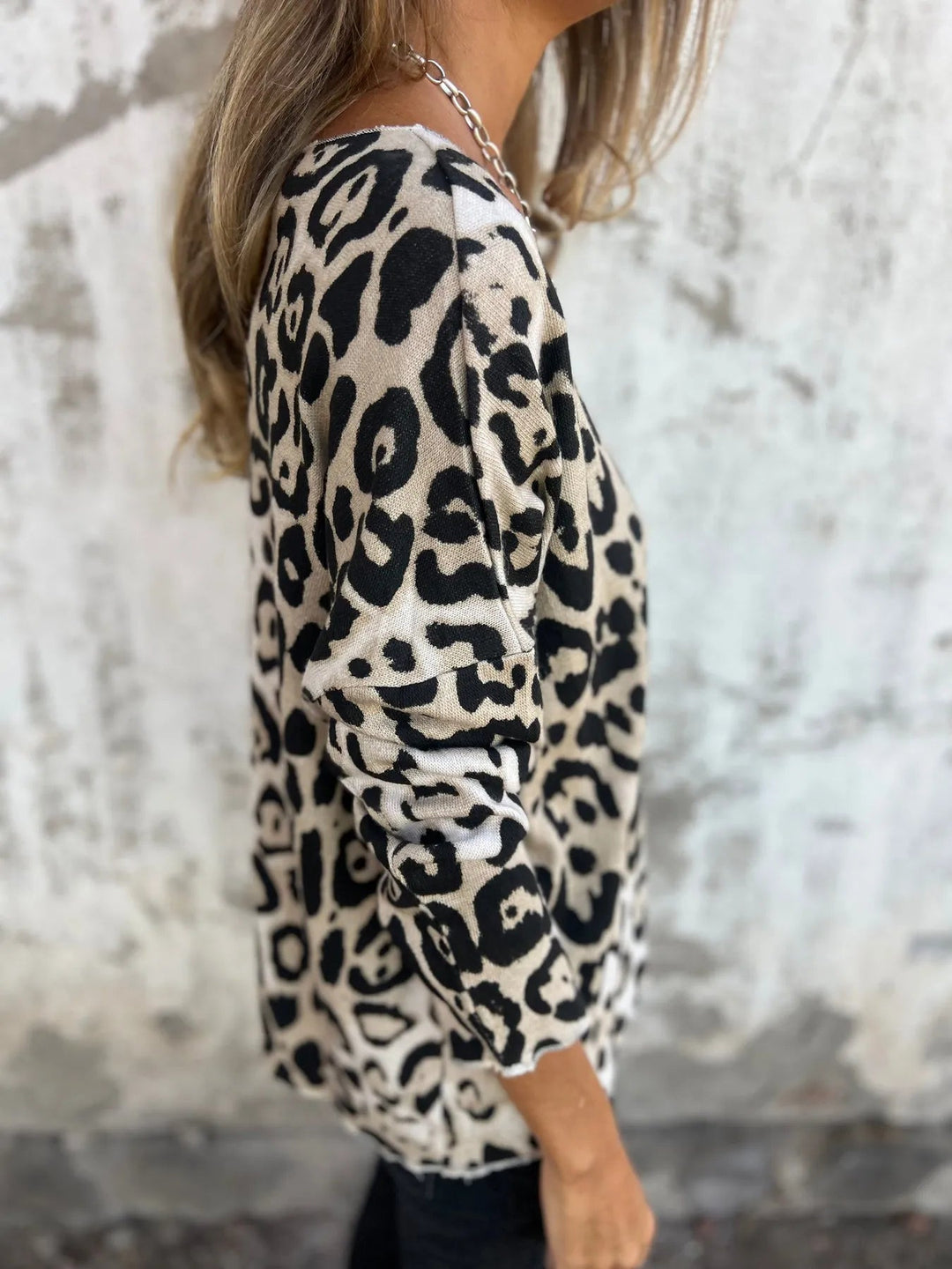 Swantje - Round Neck Leopard Print Blouse |1+1 Free