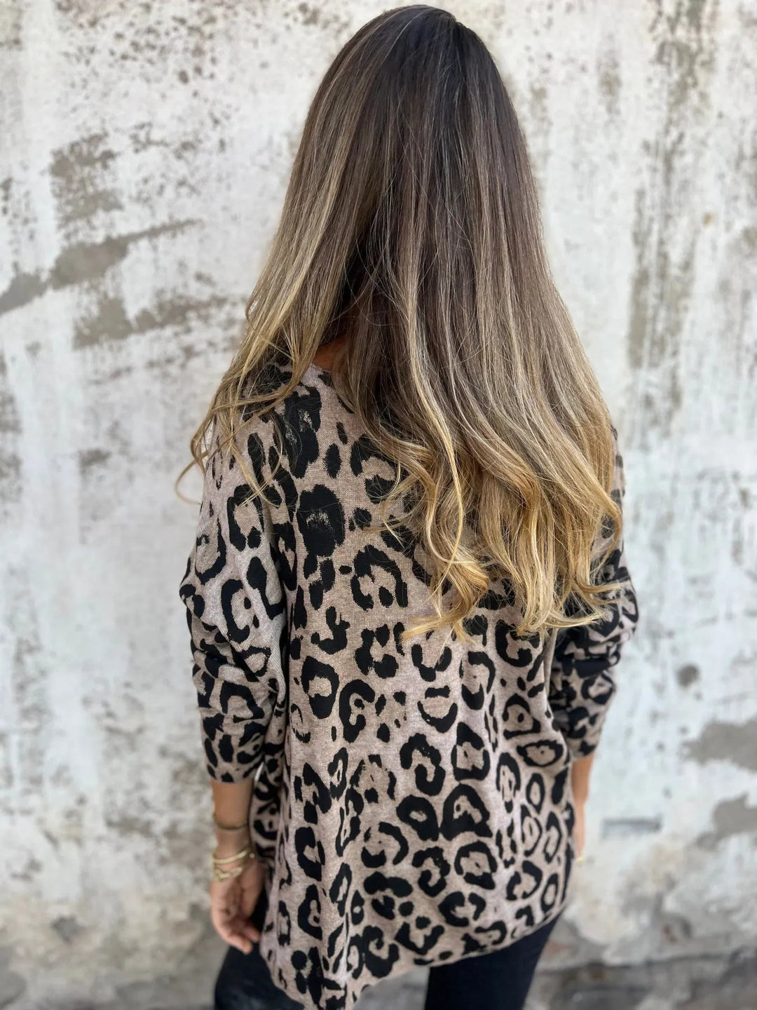 Swantje - Round Neck Leopard Print Blouse |1+1 Free