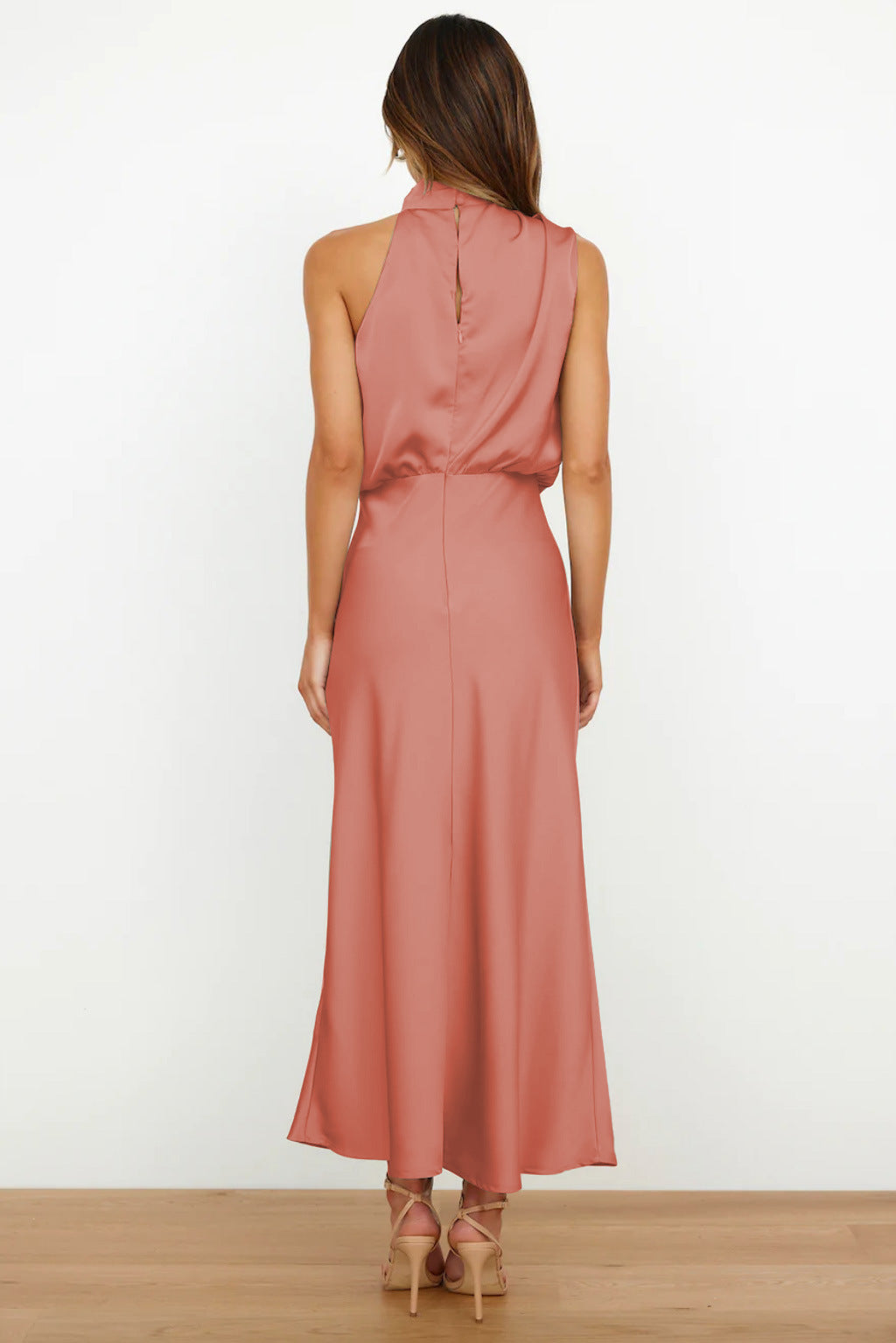 Lydia - Long Dress With Halter Neck