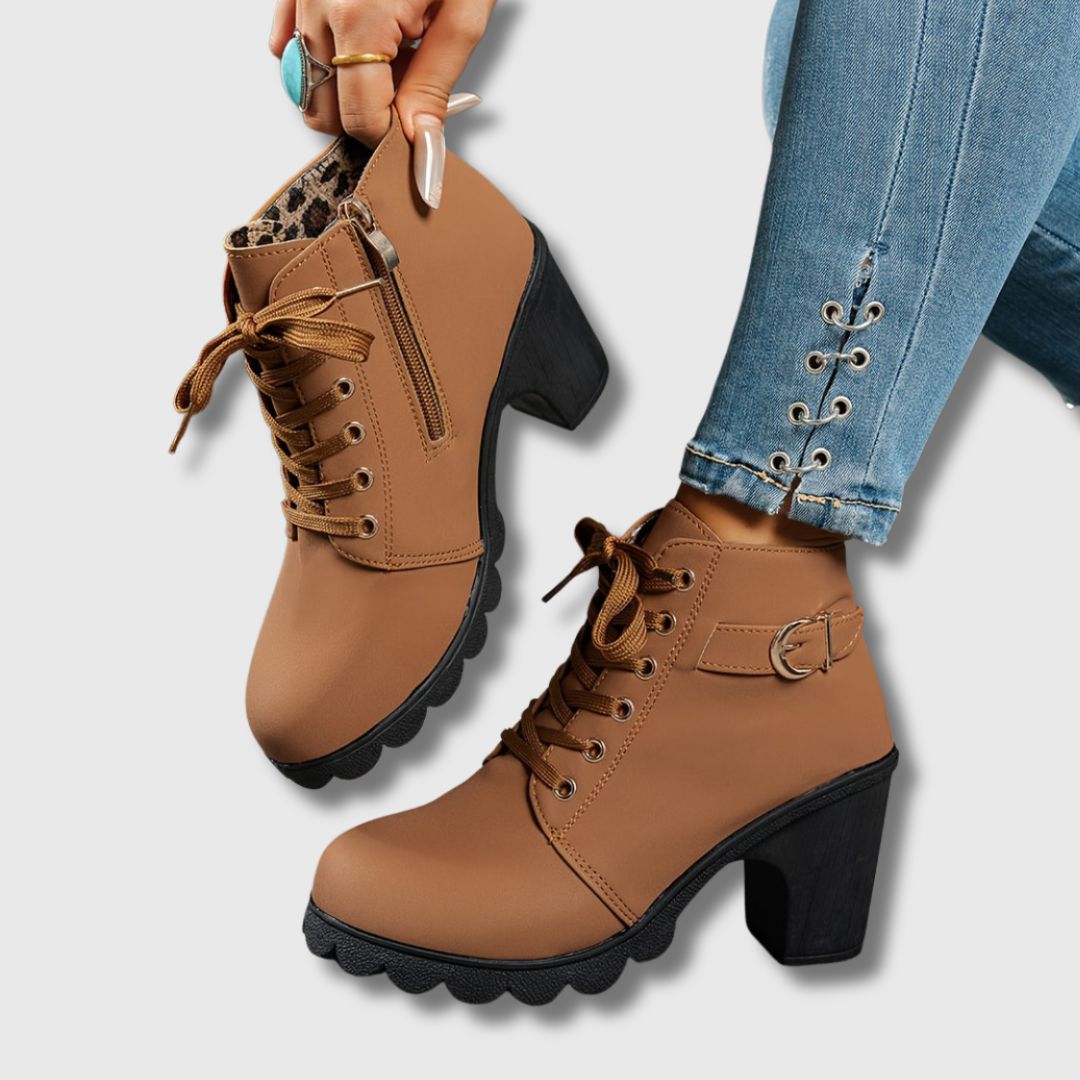 Shamara - Casual Heeled Ankle Boots