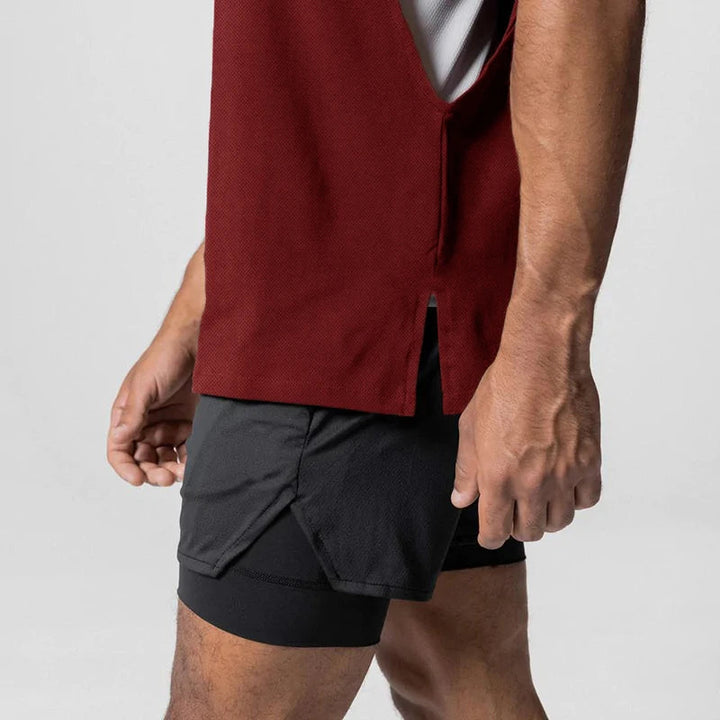 Julius - Round Neck Vest With Open Side