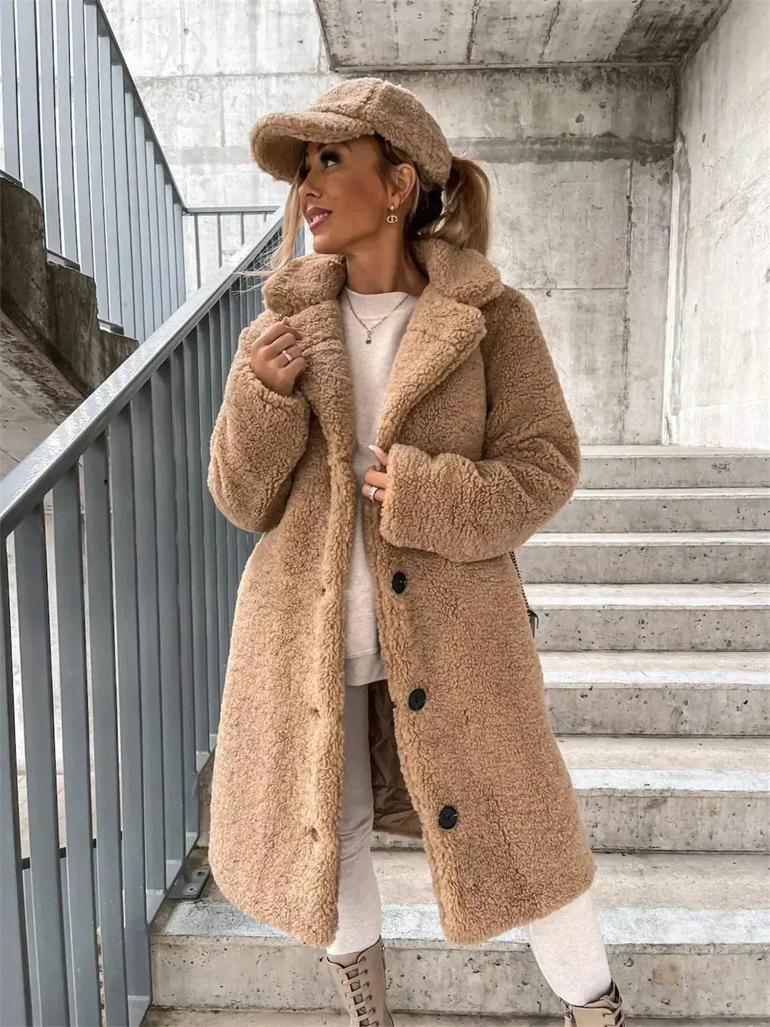 Gwenna - Teddy Plush Button Up Coat