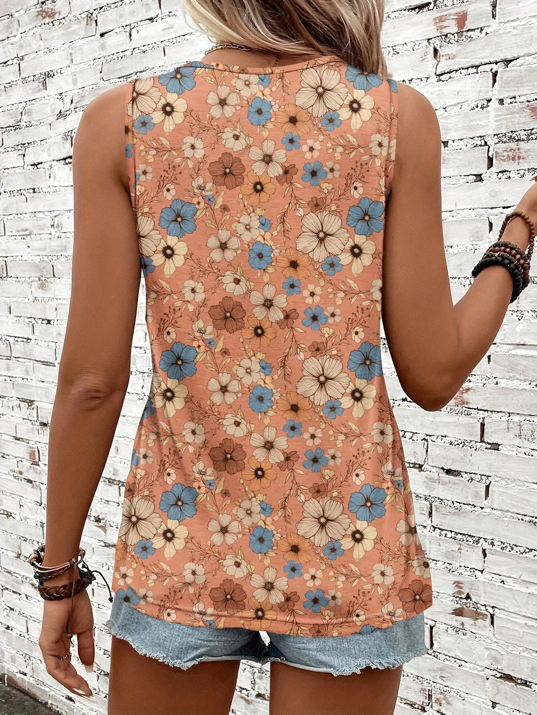 Lilou -  Casual Summer Top With Floral Print