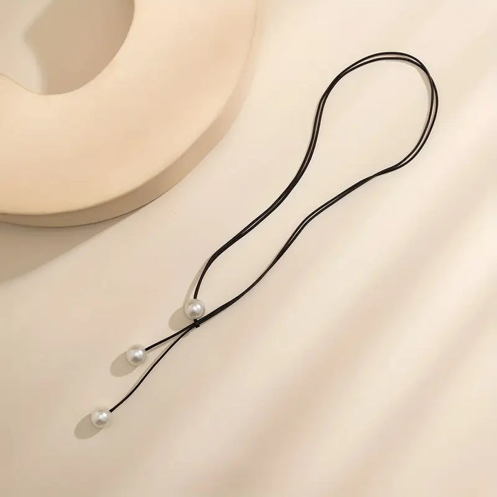 Lullia - Simple Wax Thread Geometric Necklace