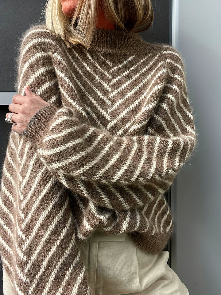 Klarysa - Casual Long Sleeve Knitted Sweater