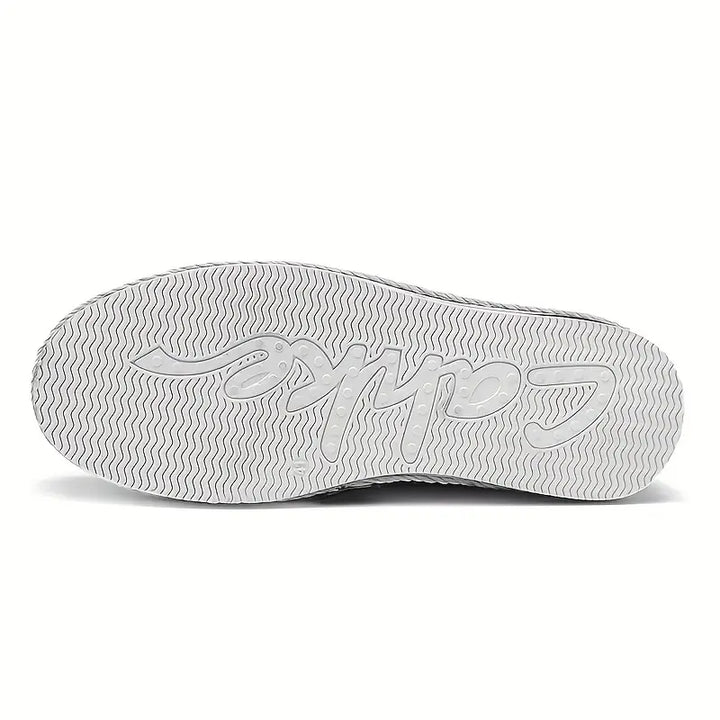 Bradly - Fashionable Low Top Sneakers