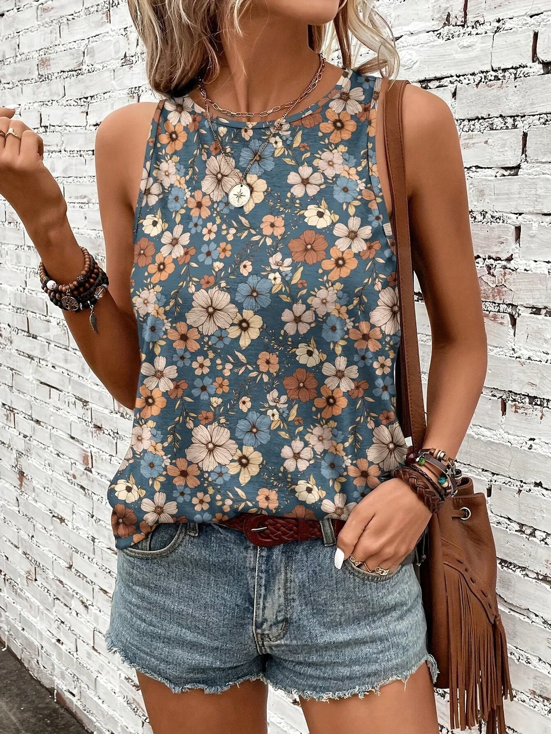 Lilou -  Casual Summer Top With Floral Print