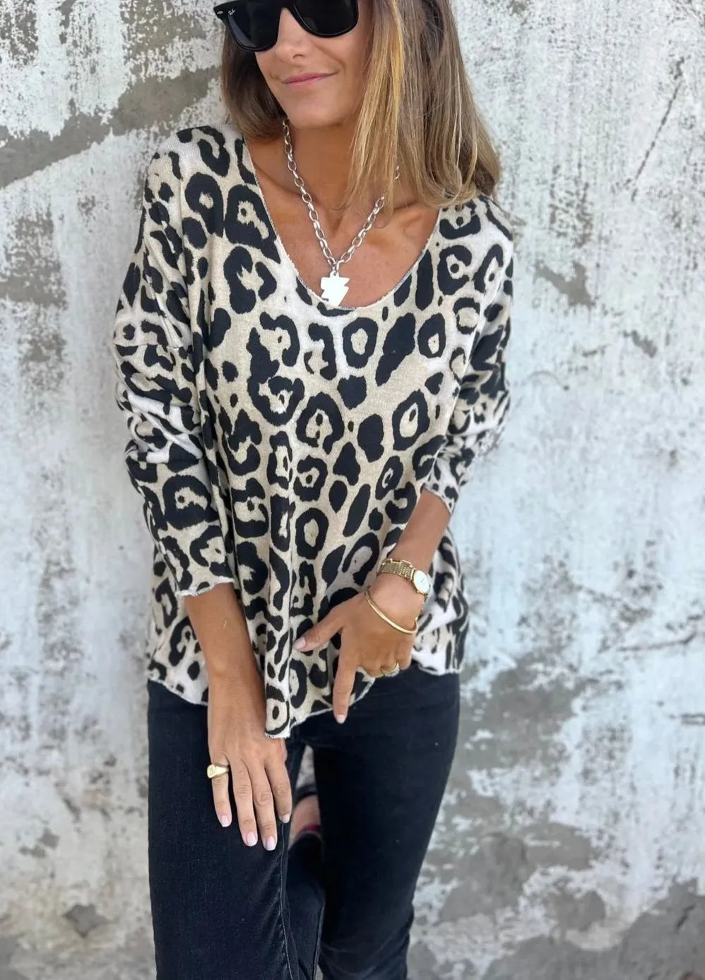 Swantje - Round Neck Leopard Print Blouse |1+1 Free
